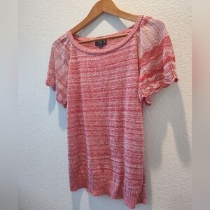 One A flutter sleeve light sweater szL